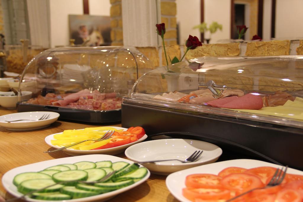 Wali'S Hotel Bielefeld Ngoại thất bức ảnh